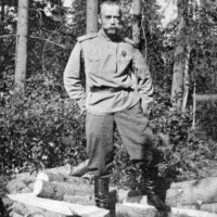 Страстотерпец Николай II Романов, император Российский, 18 мая 1868 – 17 июля 1918. Император и Самодержец Всероссийский 20 октября (1 ноября) 1894 – 2 (15) марта 1917. Страстотерпец Николай II Романов, император Российский, 18 мая 1868 – 17 июля 1918. Император и Самодержец Всероссийский 20 октября (1 ноября) 1894 – 2 (15) марта 1917.